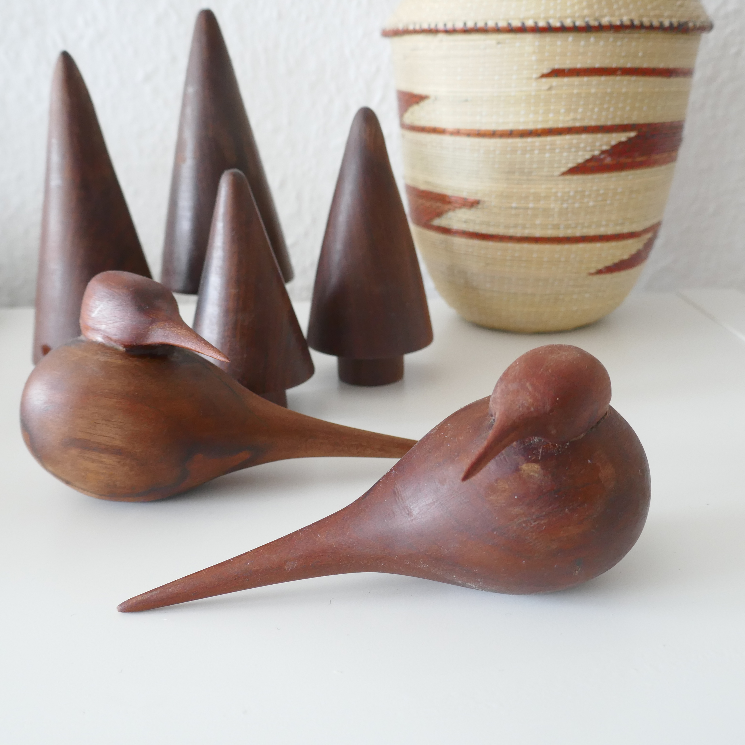 Vogel aus recyceltem Holz